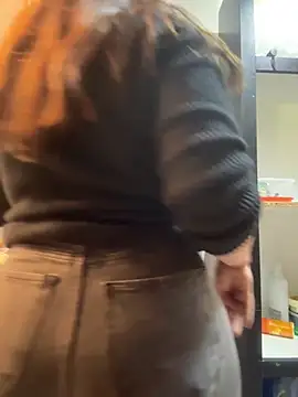 Snapshot of lele202526 chatting on April 2026 06:46:02 PM lele202526 online show from April 2026 06:46:02 PM