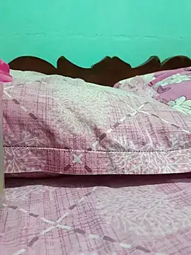 Snapshot of Puja_1230 chatting on December 2025 06:16:01 PM Puja 1230 online show from December 2025 06:16:01 PM