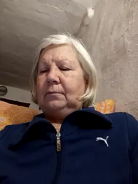 KlaudiaDarling online show from February 2026 12:44:01 AM