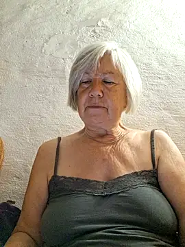 KlaudiaDarling online show from July 2026 02:03:01 AM