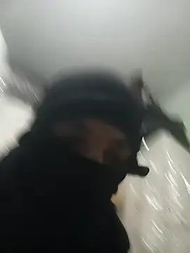 Snapshot of Zackttth chatting on December 2025 05:21:01 PM Zackttth online show from December 2025 05:21:01 PM