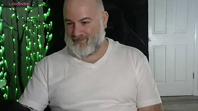 XJJ77x online show from February 2026 03:04:02 AM