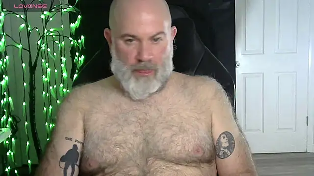 XJJ77x online show from February 2026 02:43:01 AM