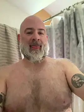 XJJ77x online show from May 2026 06:04:01 PM