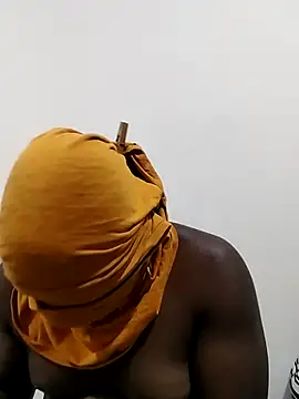 Snapshot of Bra-G chatting on February 2026 10:17:01 PM Bra-G online show from February 2026 10:17:01 PM