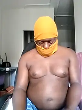 Snapshot of Bra-G chatting on February 2026 10:14:01 AM Bra-G online show from February 2026 10:14:01 AM