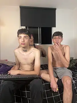 itselladoll online show from February 2026 08:02:01 AM