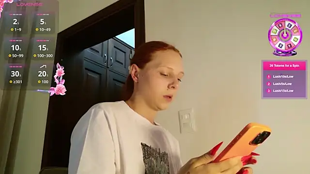 ViktoriaSilk online show from April 2026 05:22:02 PM