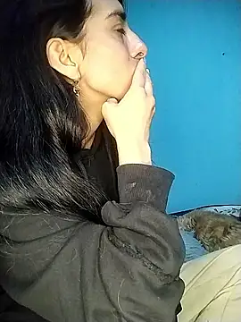 Alma Kieran online show from January 2026 12:04:02 AM