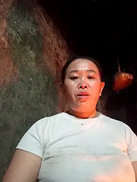 dakota-kis online show from February 2026 12:12:01 AM