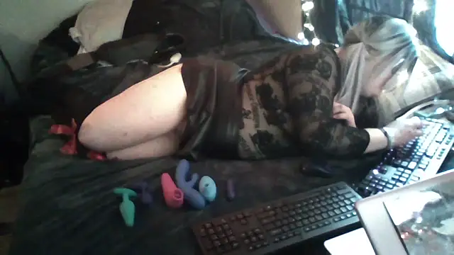 Snapshot of UnpleasantFan156 chatting on January 2026 08:46:02 PM UnpleasantFan156 online show from January 2026 08:46:02 PM