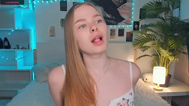 Icehoneybyte online show from May 2026 07:03:01 AM