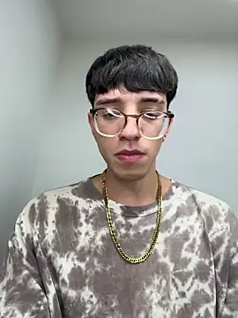 Snapshot of ArthurDavies_ chatting on January 2026 06:40:01 AM ArthurDavies online show from January 2026 06:40:01 AM