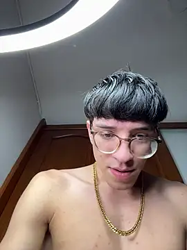 Snapshot of ArthurDavies_ chatting on February 2026 04:27:01 AM ArthurDavies online show from February 2026 04:27:01 AM