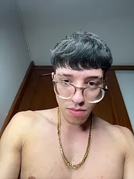 Snapshot of ArthurDavies_ chatting on February 2026 08:35:01 AM ArthurDavies online show from February 2026 08:35:01 AM