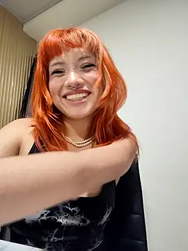 Snapshot of Sienna_Desiree chatting on February 2026 05:27:02 PM Sienna Desiree online show from February 2026 05:27:02 PM