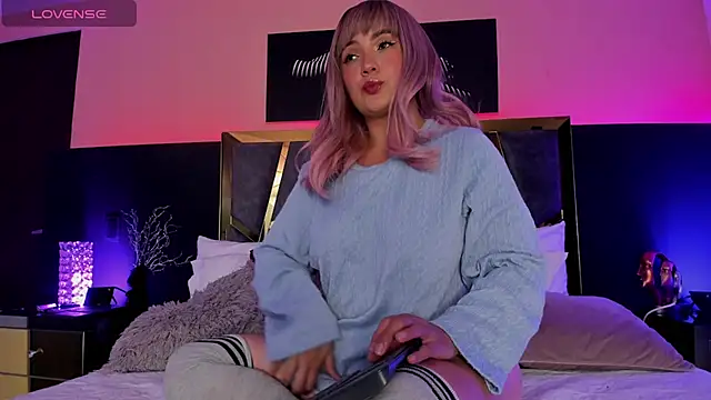 Snapshot of Chloe_Connor chatting on January 2026 12:48:01 AM Chloe Connor online show from January 2026 12:48:01 AM