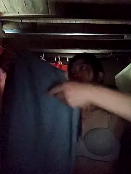 Hiniyk2 online show from February 2026 01:58:02 AM