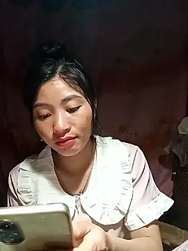 Snapshot of Hiniyk2 chatting on April 2026 01:59:02 PM Hiniyk2 online show from April 2026 01:59:02 PM
