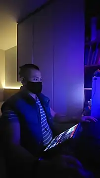 OnlyHand9x online show from February 2026 06:37:01 PM