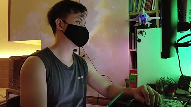 OnlyHand9x online show from July 2026 05:06:02 PM