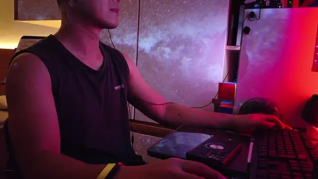 OnlyHand9x online show from July 2026 06:12:01 PM