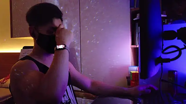 OnlyHand9x online show from July 2026 03:41:01 PM