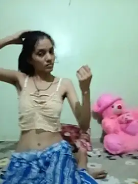 Honey lily-93 online show from June 2026 05:24:02 PM
