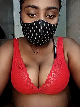 Hotty Nishaa online show from March 2026 08:25:01 PM