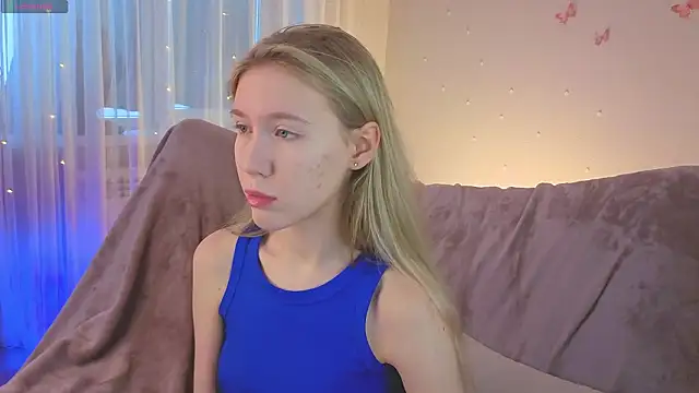 SirenThalassa online show from February 2026 07:38:02 AM