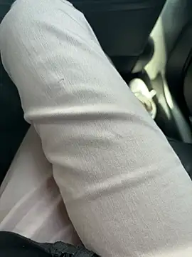 Snapshot of maonyan6 chatting on March 2026 01:05:01 AM maonyan6 online show from March 2026 01:05:01 AM