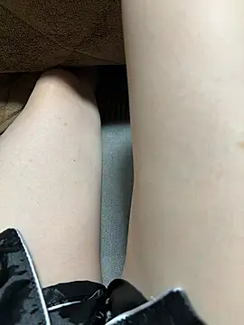 Snapshot of maonyan6 chatting on April 2026 02:43:01 PM maonyan6 online show from April 2026 02:43:01 PM