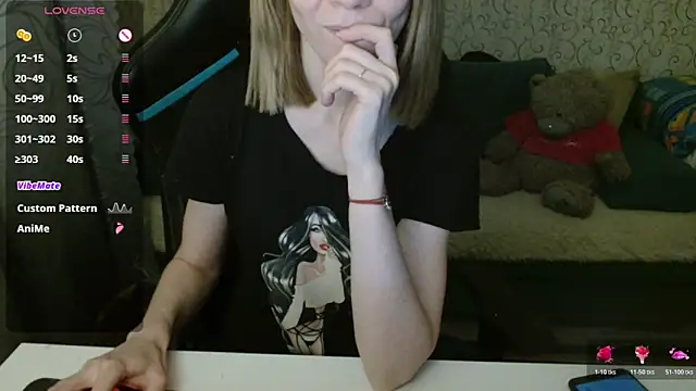 Snapshot of -Milamanka- chatting on February 2026 04:33:01 PM -Milamanka- online show from February 2026 04:33:01 PM