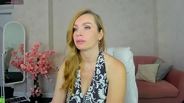 Marie Hayes online show from June 2026 12:58:02 AM