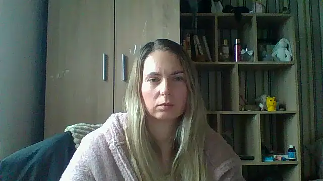 VikiLove765 online show from February 2026 08:46:02 AM