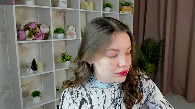 Snapshot of TessaDavidson chatting on January 2026 12:31:02 PM TessaDavidson online show from January 2026 12:31:02 PM