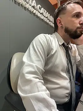 Chubandchaser online show from February 2026 11:14:01 PM