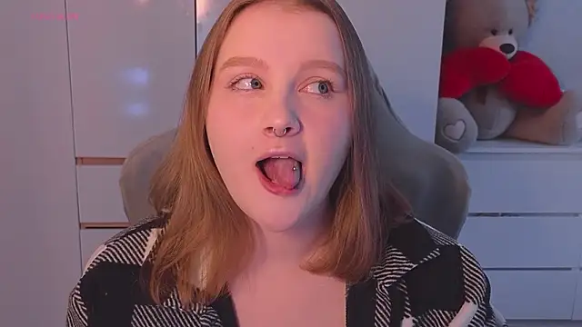 Snapshot of Ol1via chatting on February 2026 04:13:02 AM Ol1via online show from February 2026 04:13:02 AM