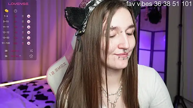 Alice Goth online show from May 2026 08:11:02 AM