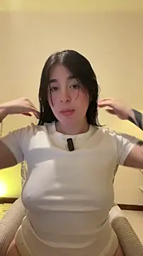 evelynrosess1 online show from July 2026 12:37:02 AM