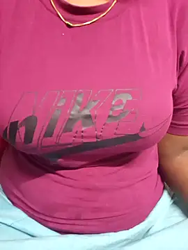 Snapshot of tamil-Diya90 chatting on February 2026 04:50:02 AM tamil-Diya90 online show from February 2026 04:50:02 AM