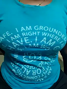 Snapshot of tamil-Diya90 chatting on February 2026 06:36:01 PM tamil-Diya90 online show from February 2026 06:36:01 PM