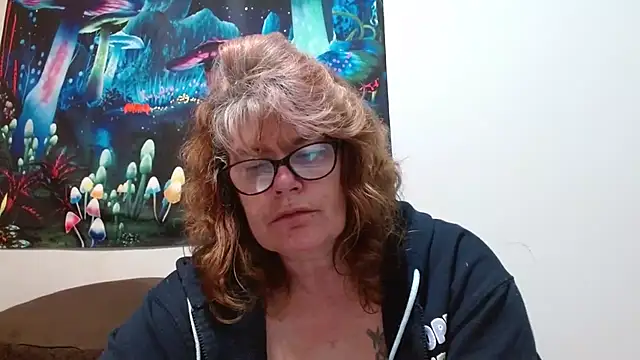 Snapshot of ladylavende3 chatting on February 2026 05:36:02 AM ladylavende3 online show from February 2026 05:36:02 AM