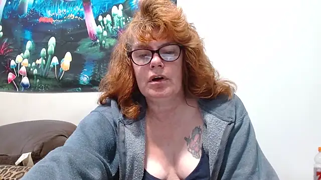 ladylavende3 online show from April 2026 03:20:01 PM