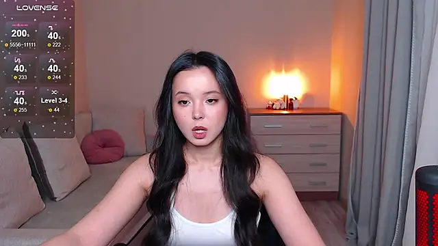 lia hetty online show from November 2025 05:02:01 PM