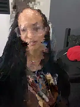 Snapshot of HyaraMoon chatting on February 2026 03:25:02 AM HyaraMoon online show from February 2026 03:25:02 AM