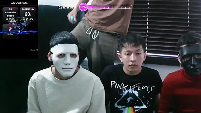 Snapshot of stripboys03 chatting on January 2026 03:27:01 PM stripboys03 online show from January 2026 03:27:01 PM