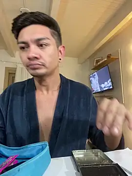 GostosoRS25 online show from April 2026 11:54:02 PM