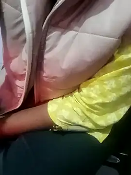 Snapshot of Sexy_sara09 chatting on January 2026 05:39:01 PM Sexy sara09 online show from January 2026 05:39:01 PM