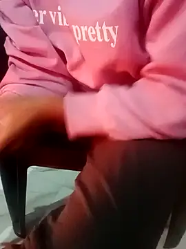 Snapshot of Sexy_sara09 chatting on February 2026 04:32:01 AM Sexy sara09 online show from February 2026 04:32:01 AM